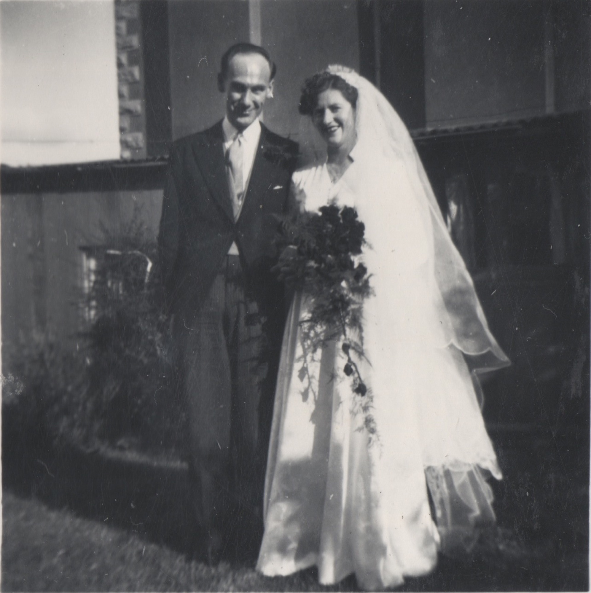Bridal portrait of Charles Cable Savage and Maureen (Mary Brigid O'Rourke), 6 October 1954